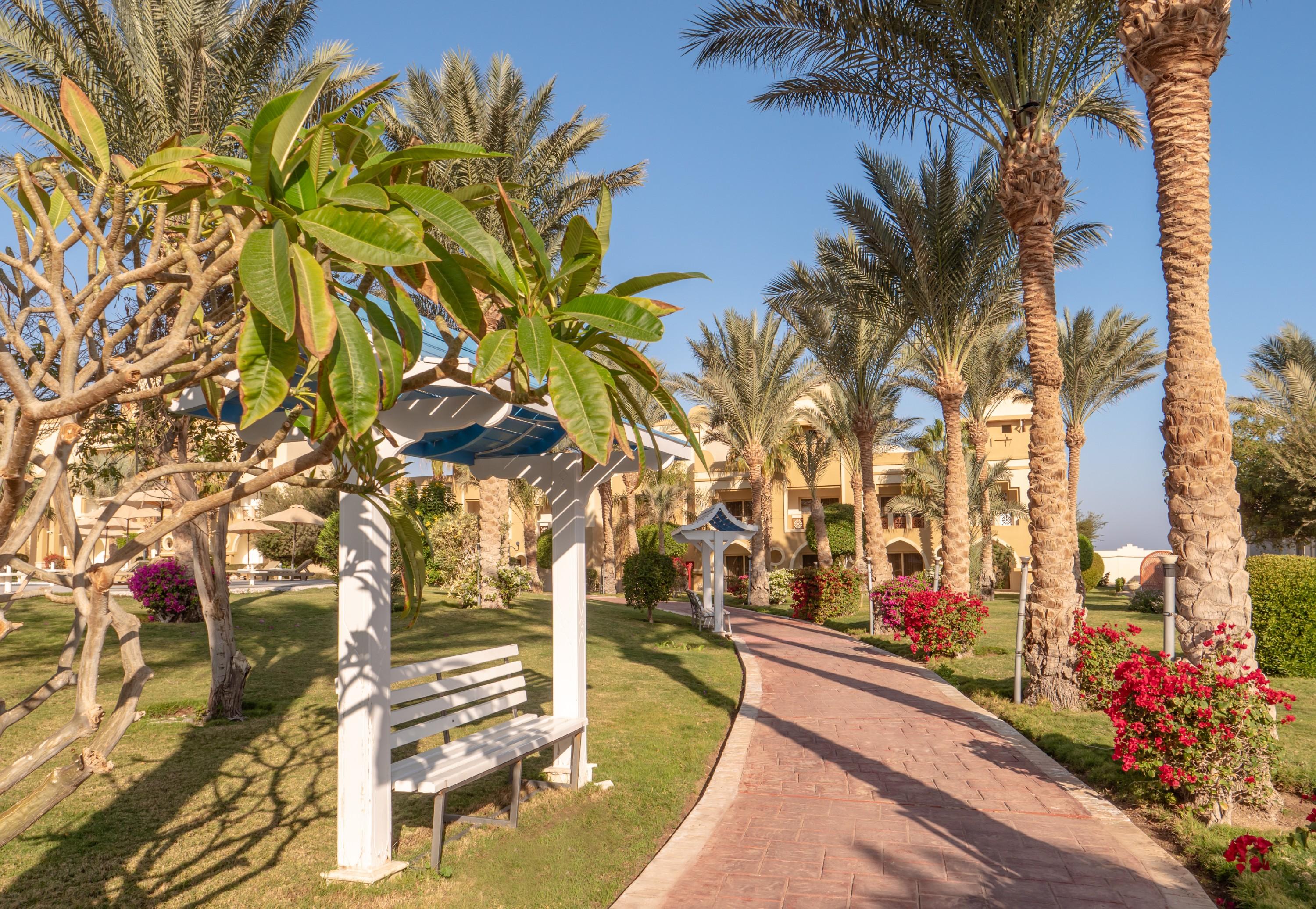 Serenity Alpha Beach - Ex Serenity Makadi Beach Exterior photo Al-Alami Resort